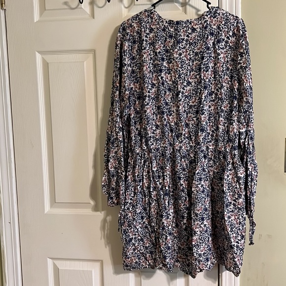 True Craft long sleeve dress for women. Plus size 3X - Picture 6 of 6